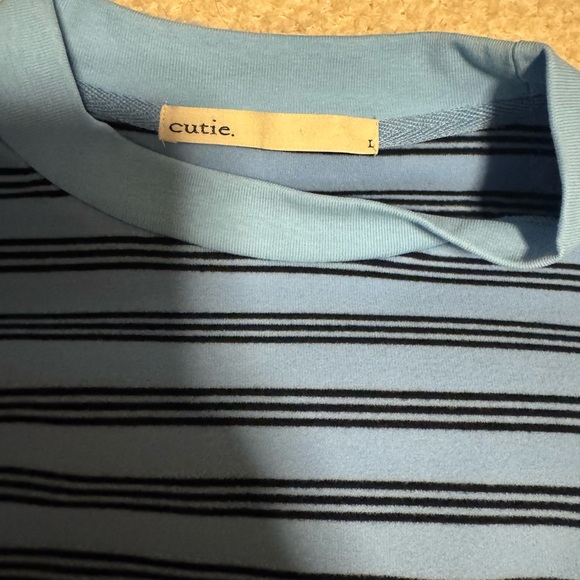 Striped Set - Picture 7 of 9